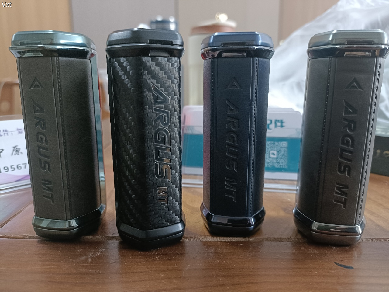 VOOPOO  MT  XT  秒吸/100瓦，内置电池 ，510接口，100瓦功率可调节，可温控