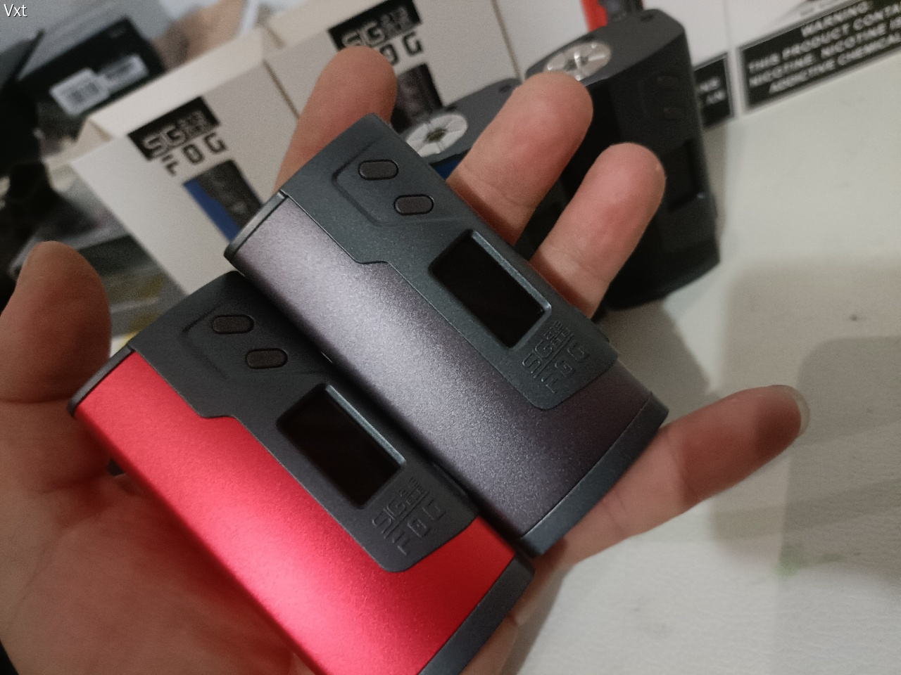 SIG 213瓦 单主机 大小雾可调节，510接口自识别过载保护 双电18650平头，不含电池