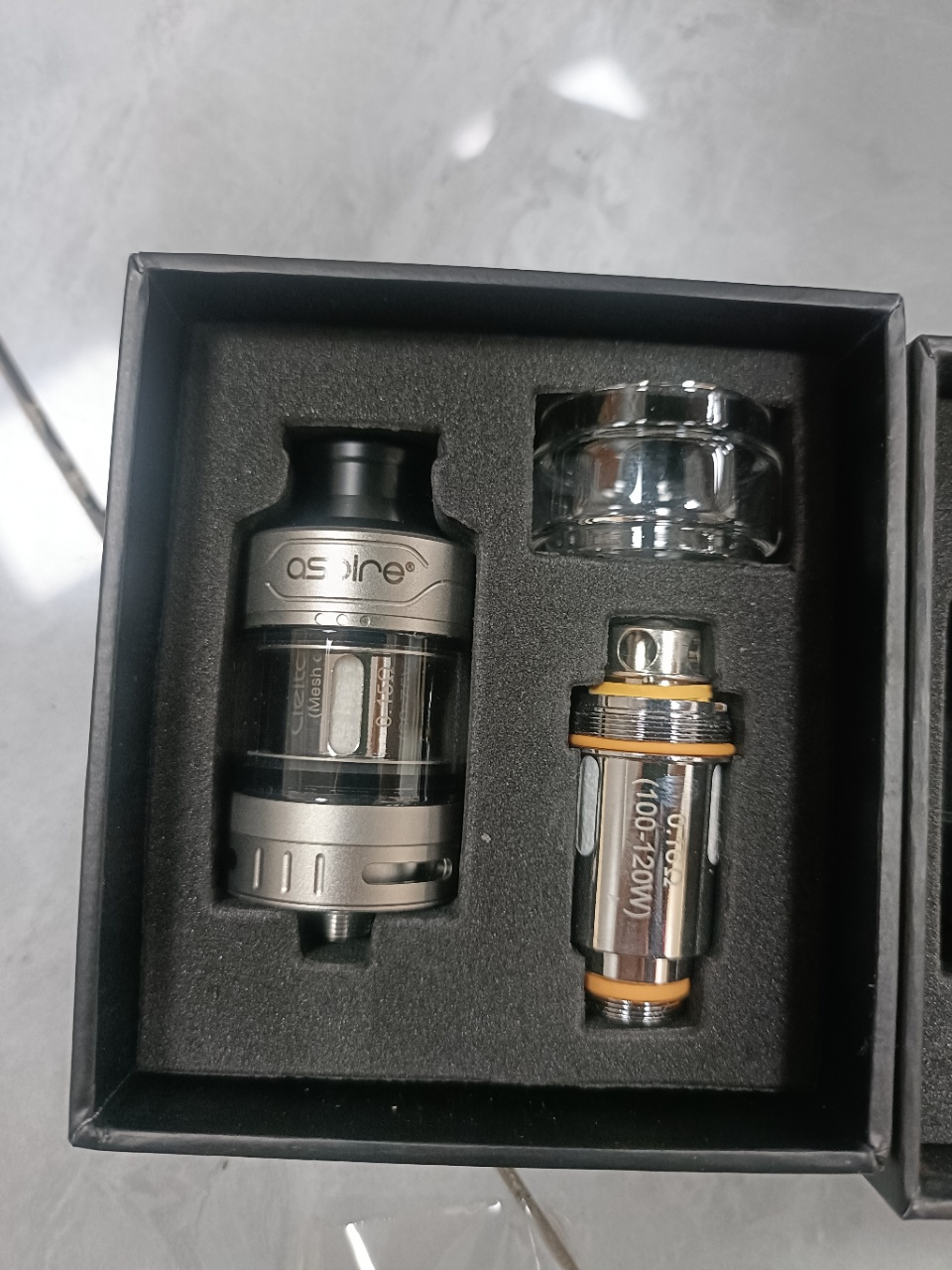 Cleito 120pro正品雾化器，标准套装，四色可选。（成品芯雾化器）